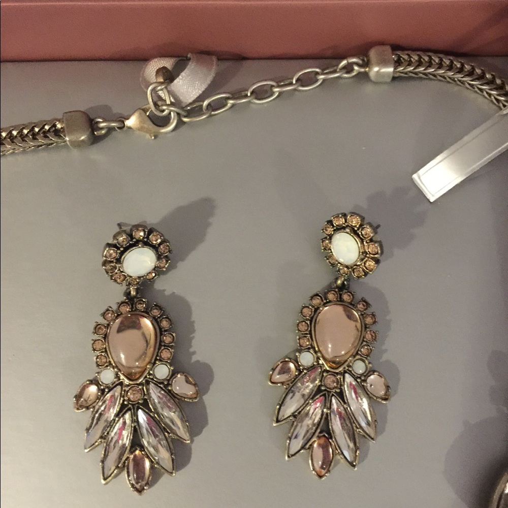 Jewelry - Picture 2 of 2